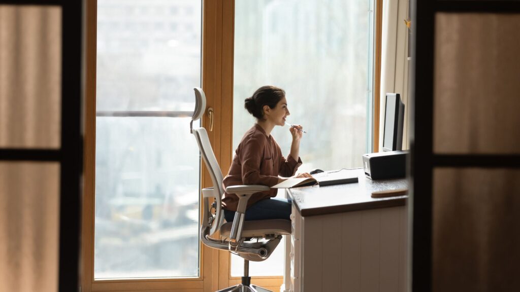 How Your Work Environment Affects Your Output